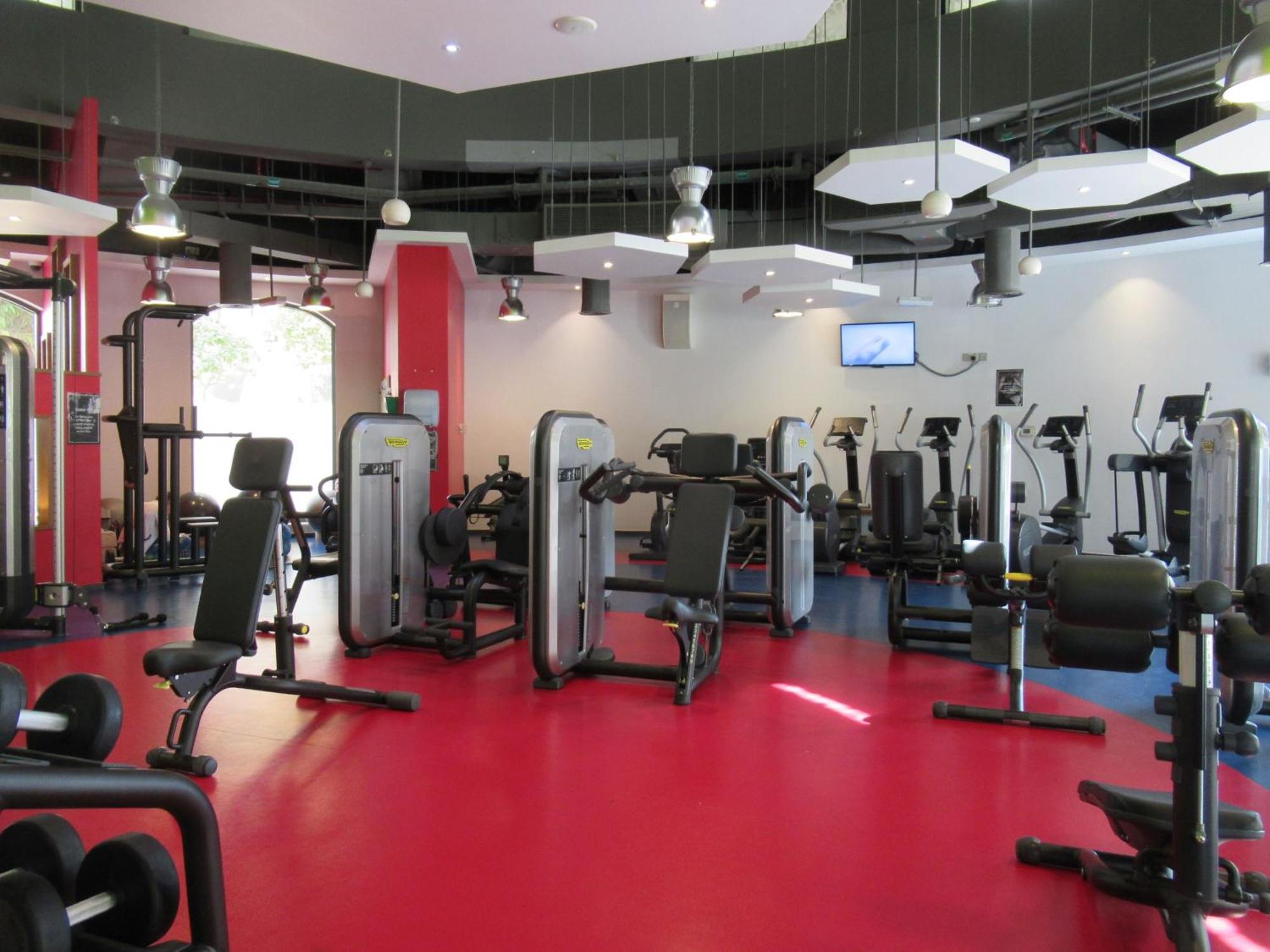 Apartment Marina View Luxury Condo: Spacious 2bd Steps From Jbr Dubai