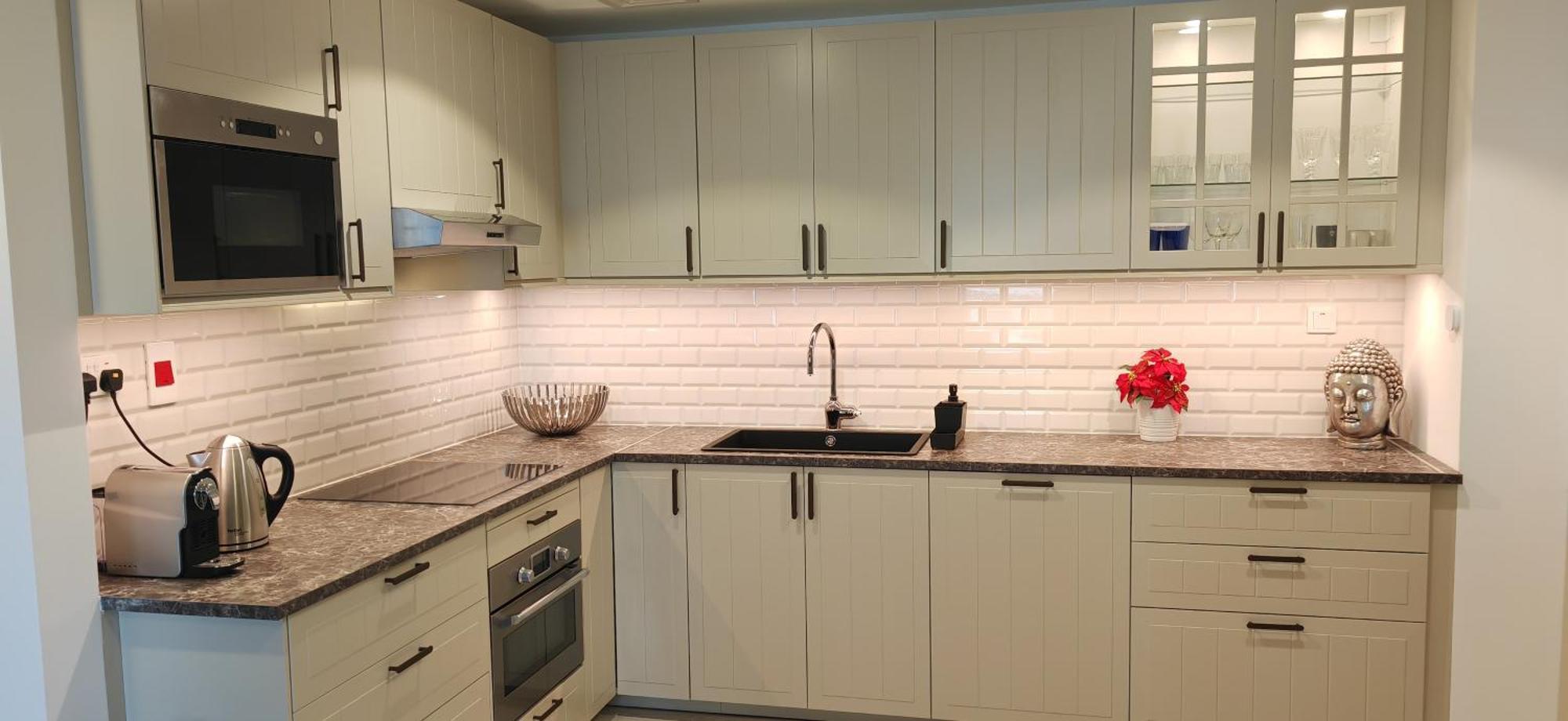 Apartment Marina View Luxury Condo: Spacious 2bd Steps From Jbr